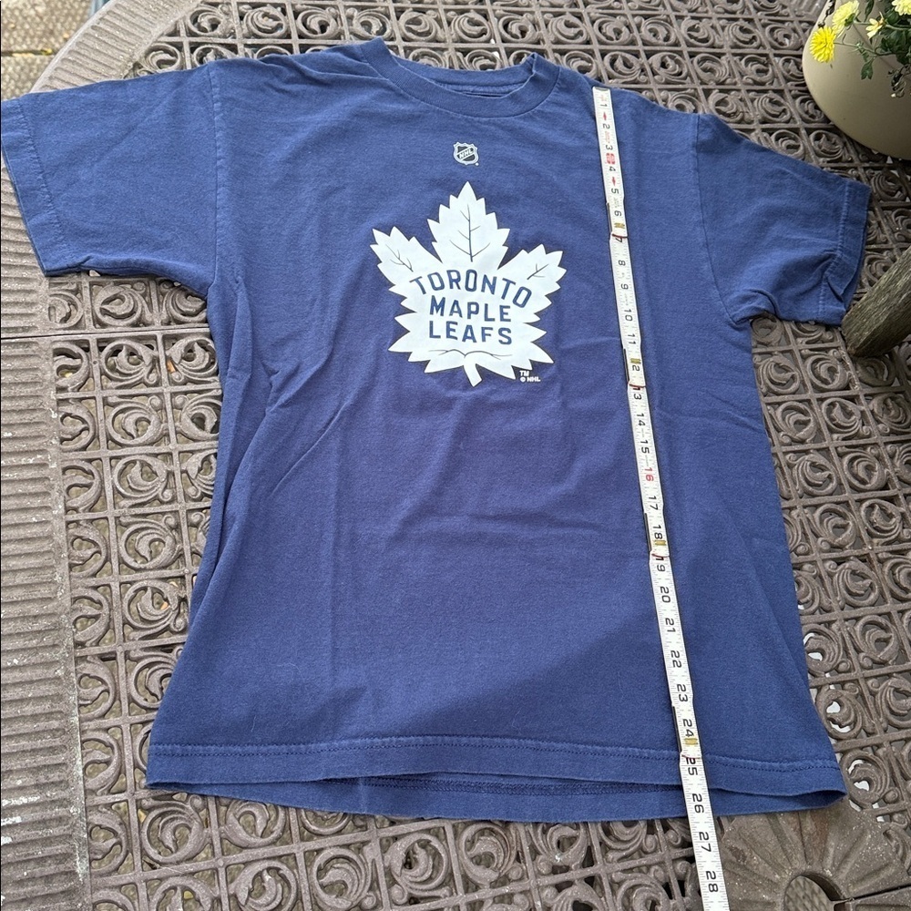 Toronto Maple Leafs Marner #16 Reebok Navy Blue 100% Cotton T-Shirt. Medium